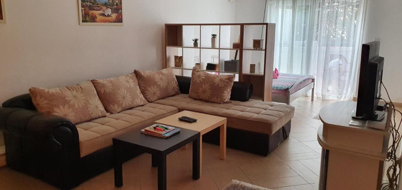 Iskra Apartment Budva Exterior photo